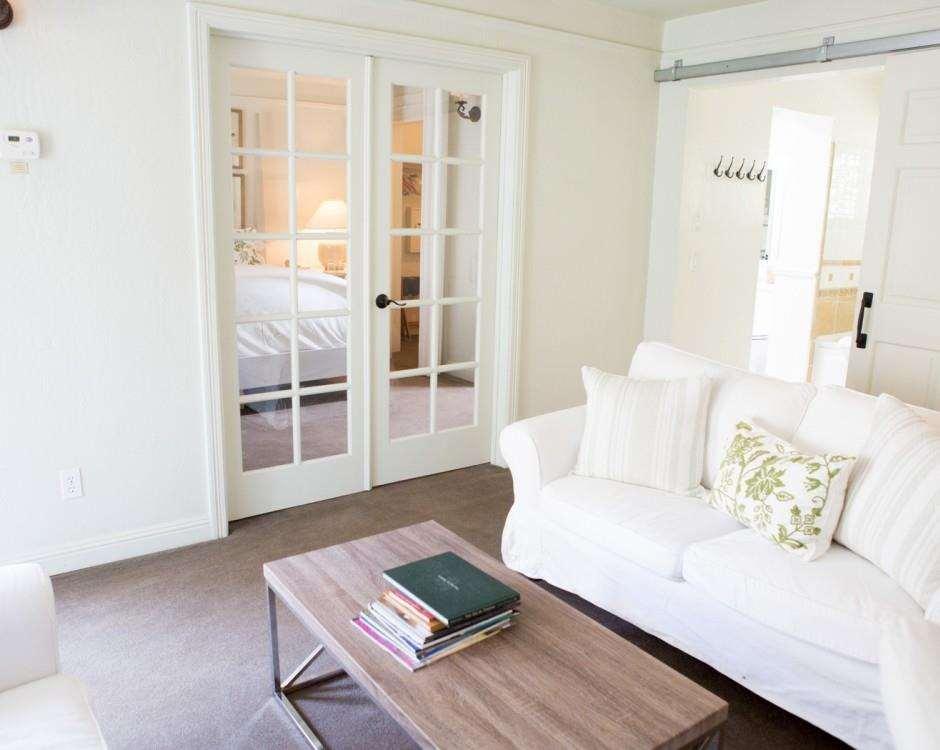Farmhouse Inn Forestville Habitación foto